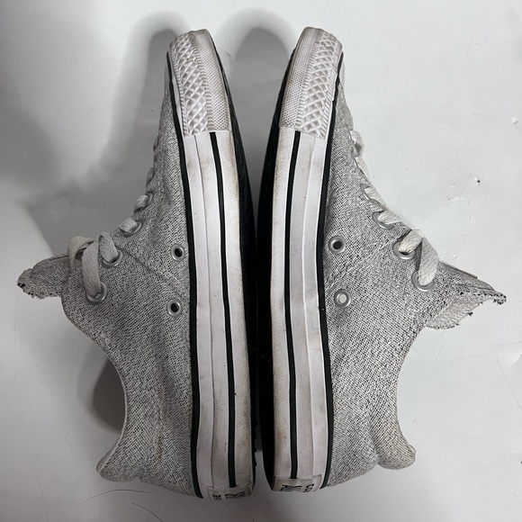 Converse Gray Low Top Chuck Taylors - Picture 11 of 12